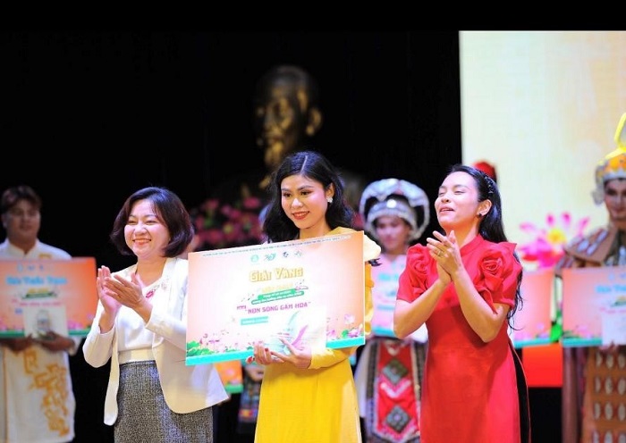 Thí sinh Nguyễn Ngọc Phụng, sinh viên năm nhất Khoa Quản lý văn hóa, nghệ thuật - Trường Đại học Văn hóa TP.HCM là thí sinh đã xuất sắc vượt qua 14 thí sinh còn lại trong Bảng B để dành Giải vàng của cuộc thi