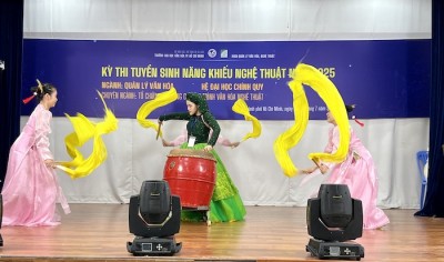Sôi động kỳ thi năng khiếu nghệ thuật năm 2025 tại trường Đại học Văn hóa TP. HỒ CHÍ MINH