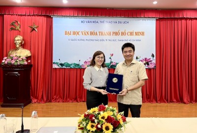 Tiến sĩ Vũ Thị Phương làm Trưởng Khoa quản lý văn hoá, nghệ thuật